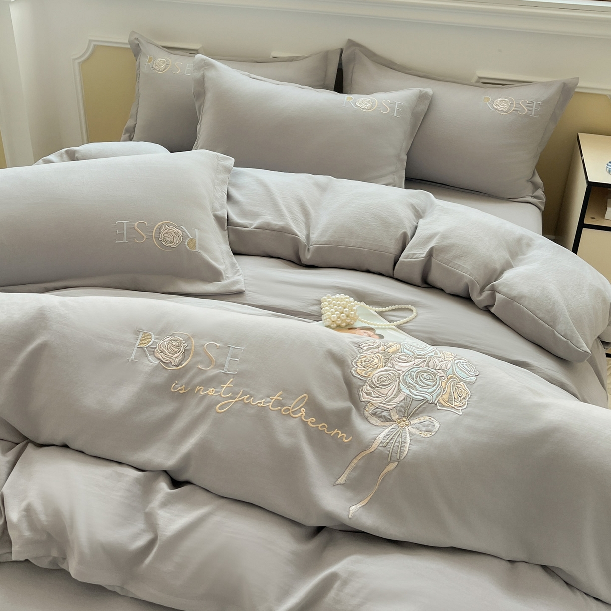 91家纺网 家纺一手货源 找家纺 （总）文黛家居 2025新款时尚印花亲肤床笠单床笠