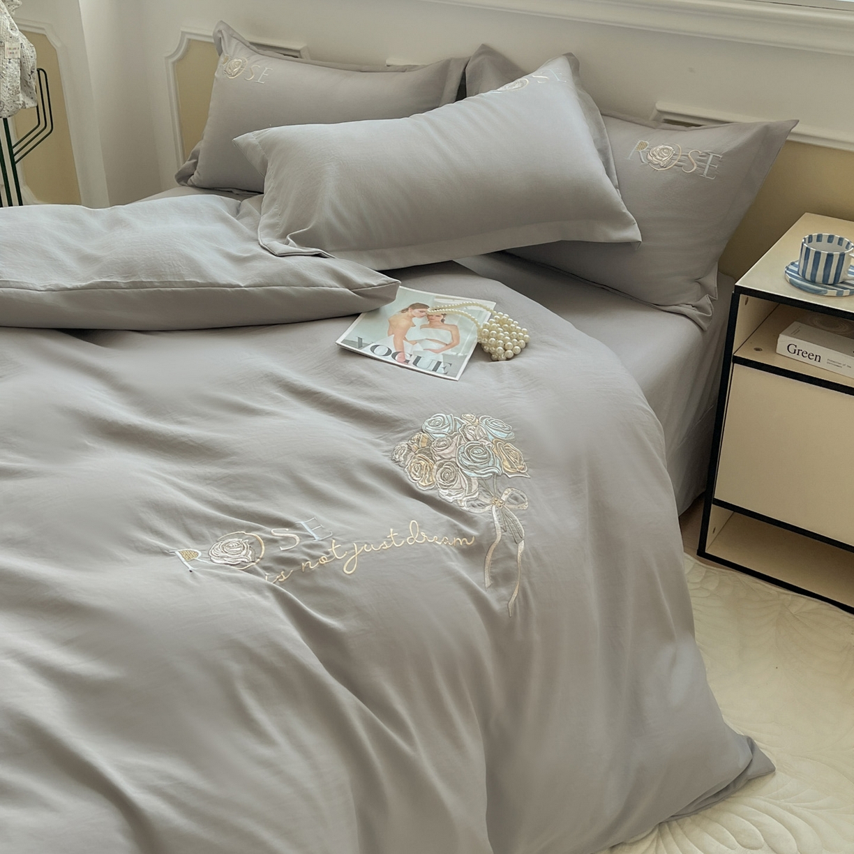 91家纺网 家纺一手货源 找家纺 （总）文黛家居 2025新款高克重水洗棉绣花四件套-玫瑰之恋