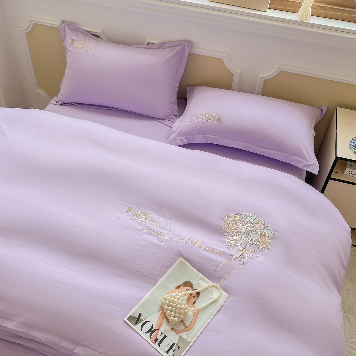 91家纺网 家纺一手货源 找家纺 文黛家居 2025新款高克重水洗棉绣花四件套-玫瑰之恋 玫瑰之恋-紫