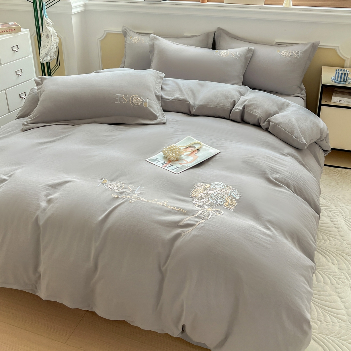 91家纺网 家纺一手货源 找家纺 （总）文黛家居 2025新款高克重水洗棉绣花四件套-玫瑰之恋