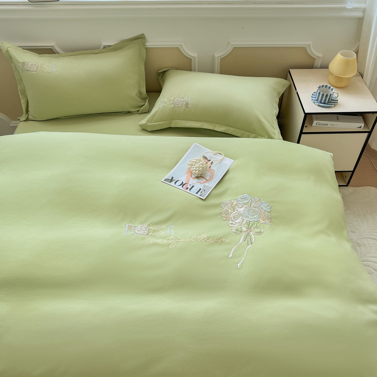 91家纺网 家纺一手货源 找家纺 文黛家居 2025新款高克重水洗棉绣花四件套-玫瑰之恋 玫瑰之恋-果绿