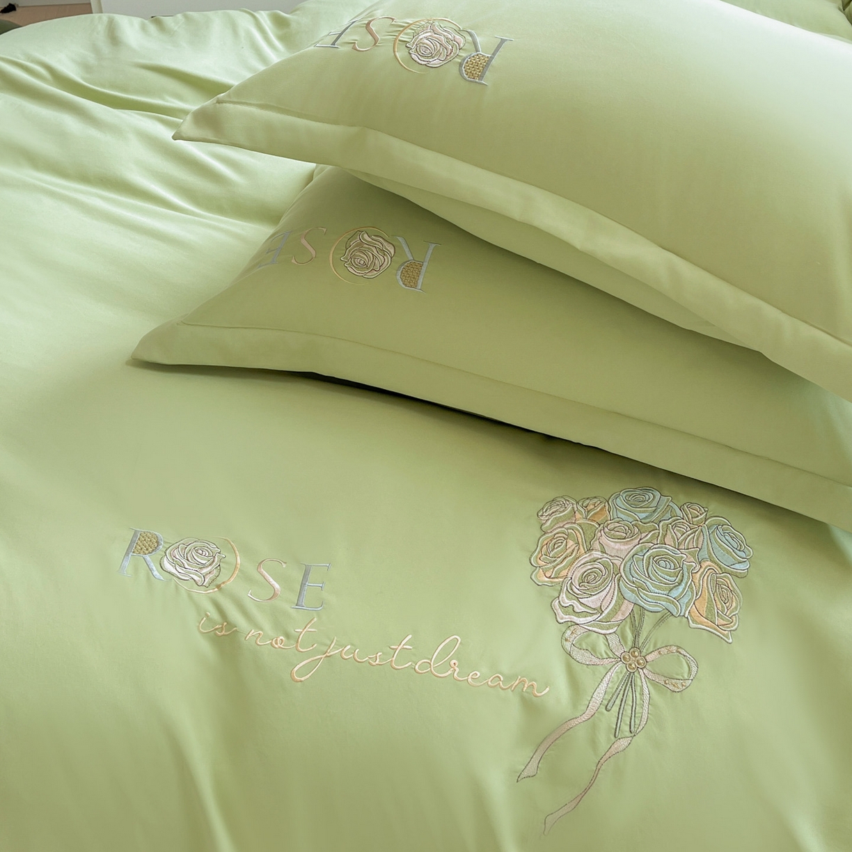 91家纺网 家纺一手货源 找家纺 文黛家居 2025新款高克重水洗棉绣花四件套-玫瑰之恋 玫瑰之恋-果绿