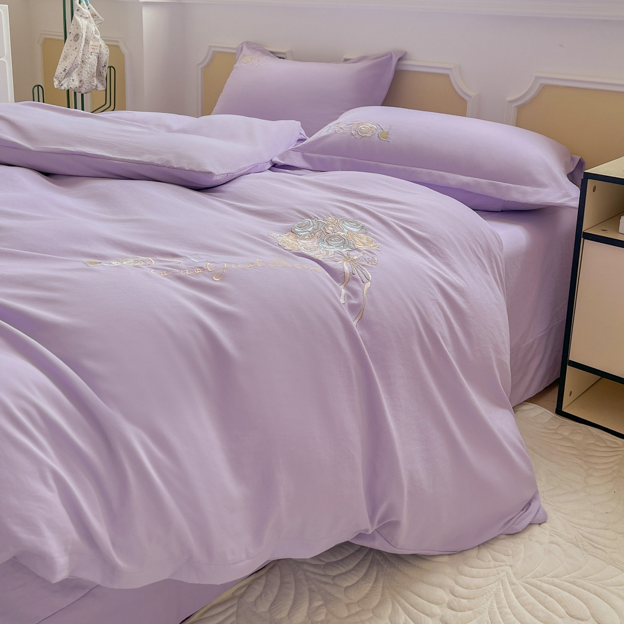 91家纺网 家纺一手货源 找家纺 文黛家居 2025新款高克重水洗棉绣花四件套-玫瑰之恋 玫瑰之恋-紫