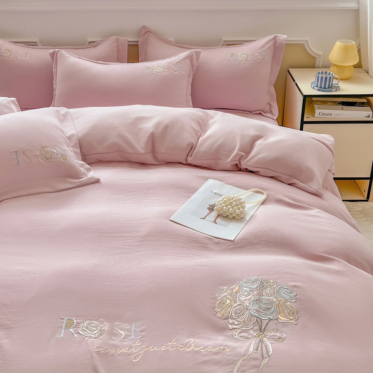 91家纺网 家纺一手货源 找家纺 文黛家居 2025新款高克重水洗棉绣花四件套-玫瑰之恋 玫瑰之恋-粉