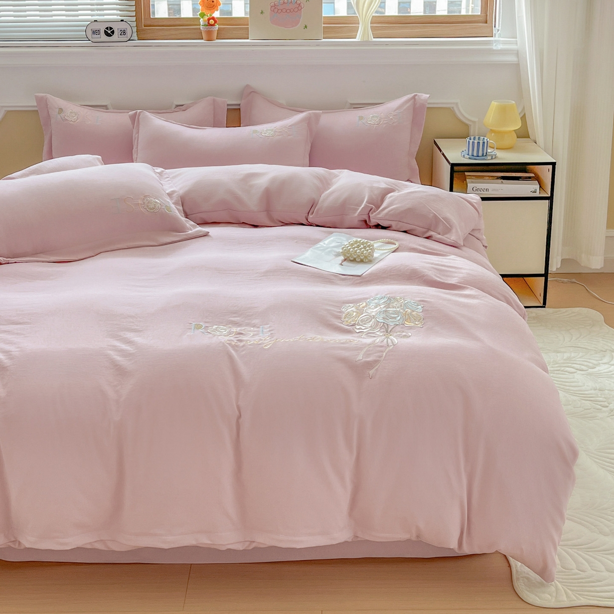 91家纺网 家纺一手货源 找家纺 文黛家居 2025新款高克重水洗棉绣花四件套-玫瑰之恋 玫瑰之恋-粉