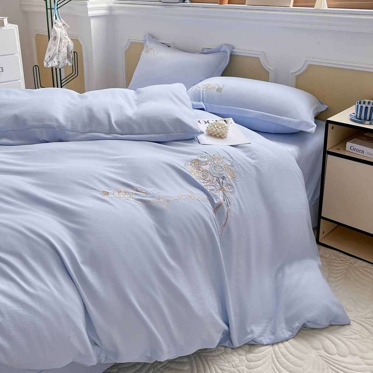 91家纺网 家纺一手货源 找家纺 文黛家居 2025新款高克重水洗棉绣花四件套-玫瑰之恋 玫瑰之恋-浅蓝