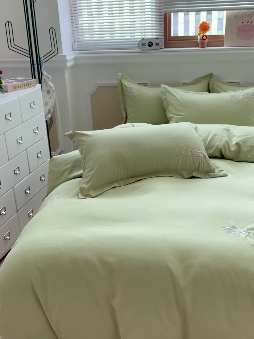 91家纺网 家纺一手货源 找家纺 文黛家居 2025新款高克重水洗棉绣花四件套-玫瑰之恋 玫瑰之恋-果绿