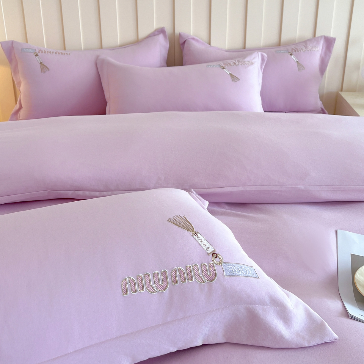 91家纺网 家纺一手货源 找家纺 文黛家居 2025新款高克重水洗棉绣花四件套-梦恋 梦恋-紫