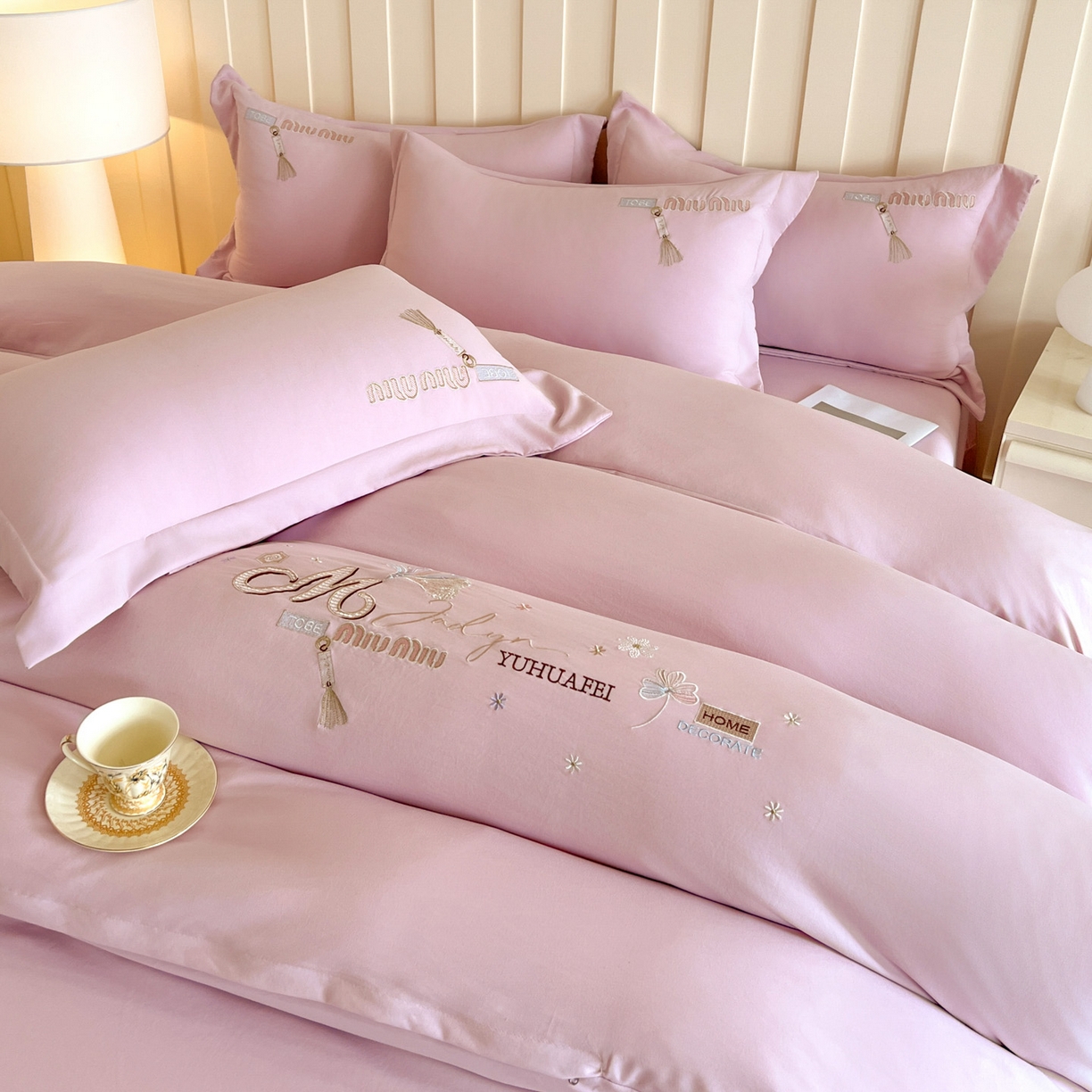 91家纺网 家纺一手货源 找家纺 文黛家居 2025新款高克重水洗棉绣花四件套-梦恋 梦恋-粉