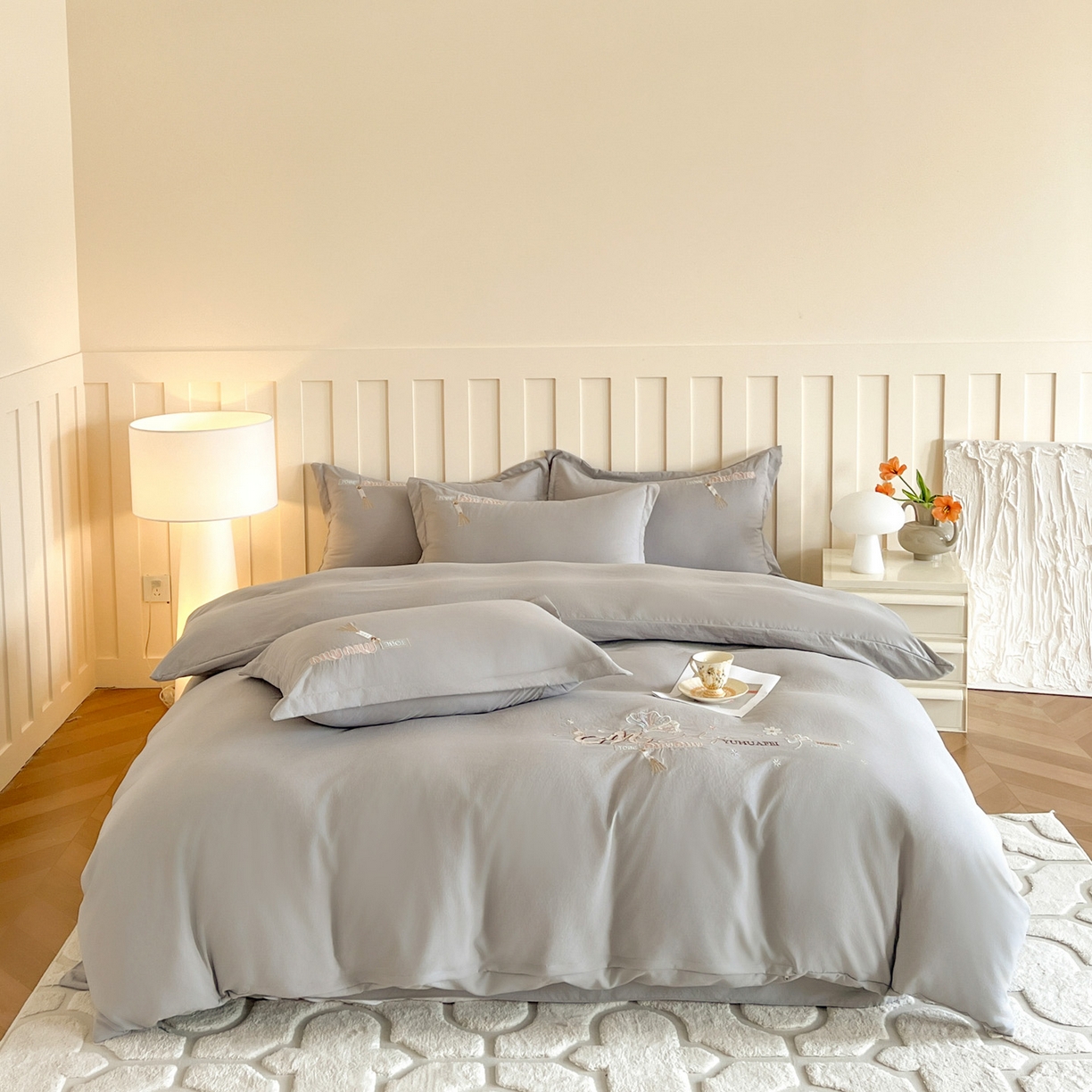 91家纺网 家纺一手货源 找家纺 文黛家居 2025新款高克重水洗棉绣花四件套-梦恋 梦恋-灰