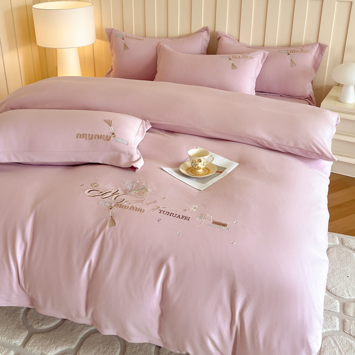 91家纺网 家纺一手货源 找家纺 文黛家居 2025新款高克重水洗棉绣花四件套-梦恋 梦恋-粉