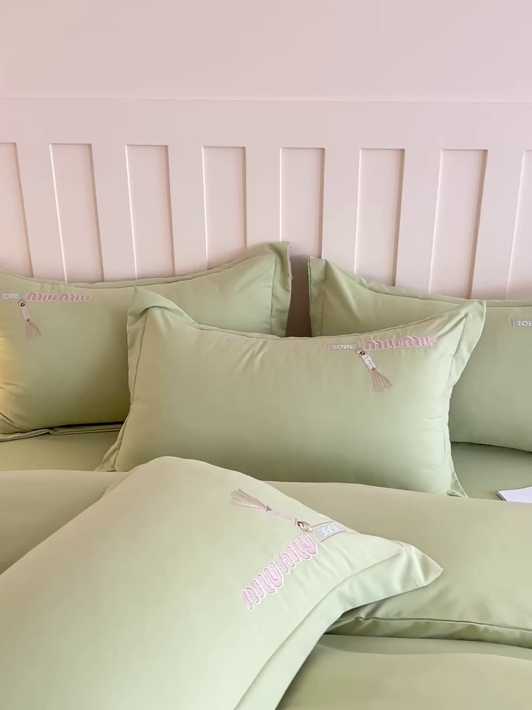 91家纺网 家纺一手货源 找家纺 文黛家居 2025新款高克重水洗棉绣花四件套-梦恋 梦恋-果绿