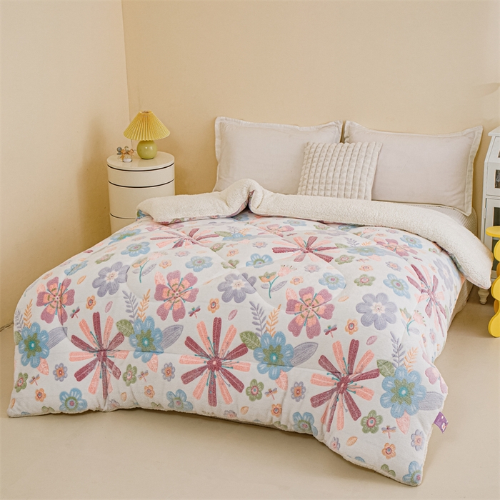 91家纺网 家纺一手货源 找家纺 曼町家居 2025新款加厚升级款雪花绒印花冬被 被子被芯 花开花落