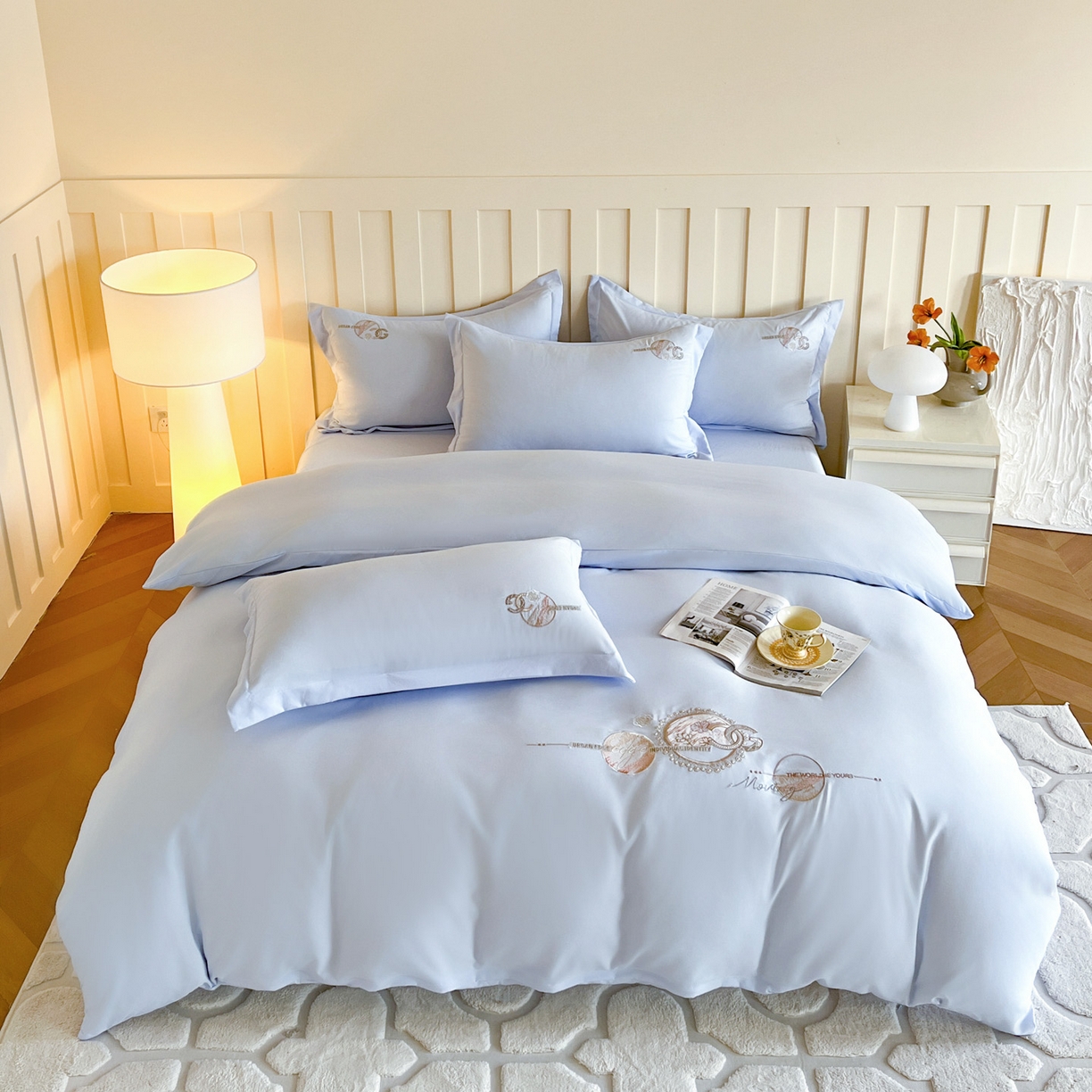 91家纺网 家纺一手货源 找家纺 文黛家居 2025新款高克重水洗棉绣花四件套-奢侈生活 奢侈生活-浅蓝