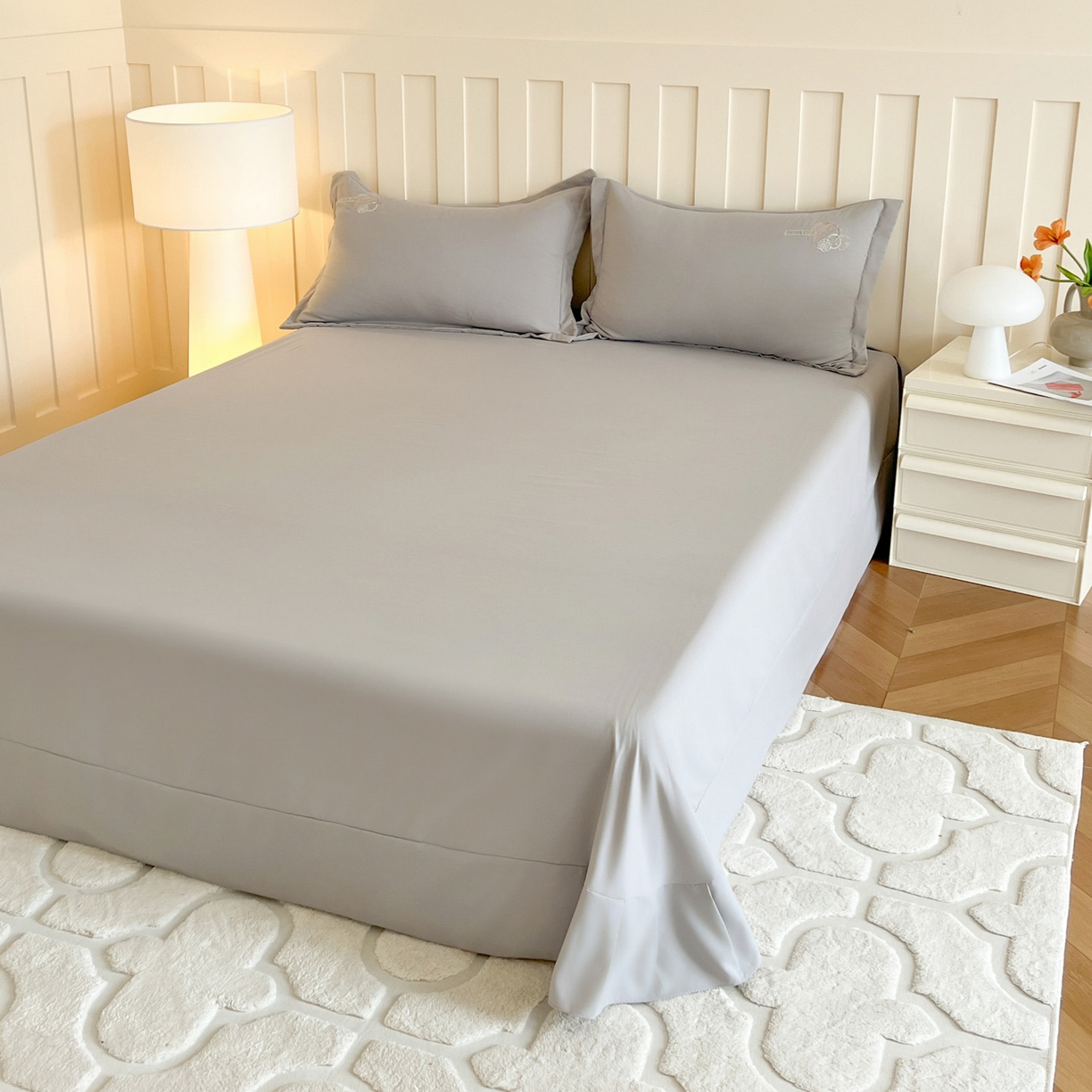 91家纺网 家纺一手货源 找家纺 文黛家居 2025新款高克重水洗棉绣花四件套-奢侈生活 奢侈生活-灰