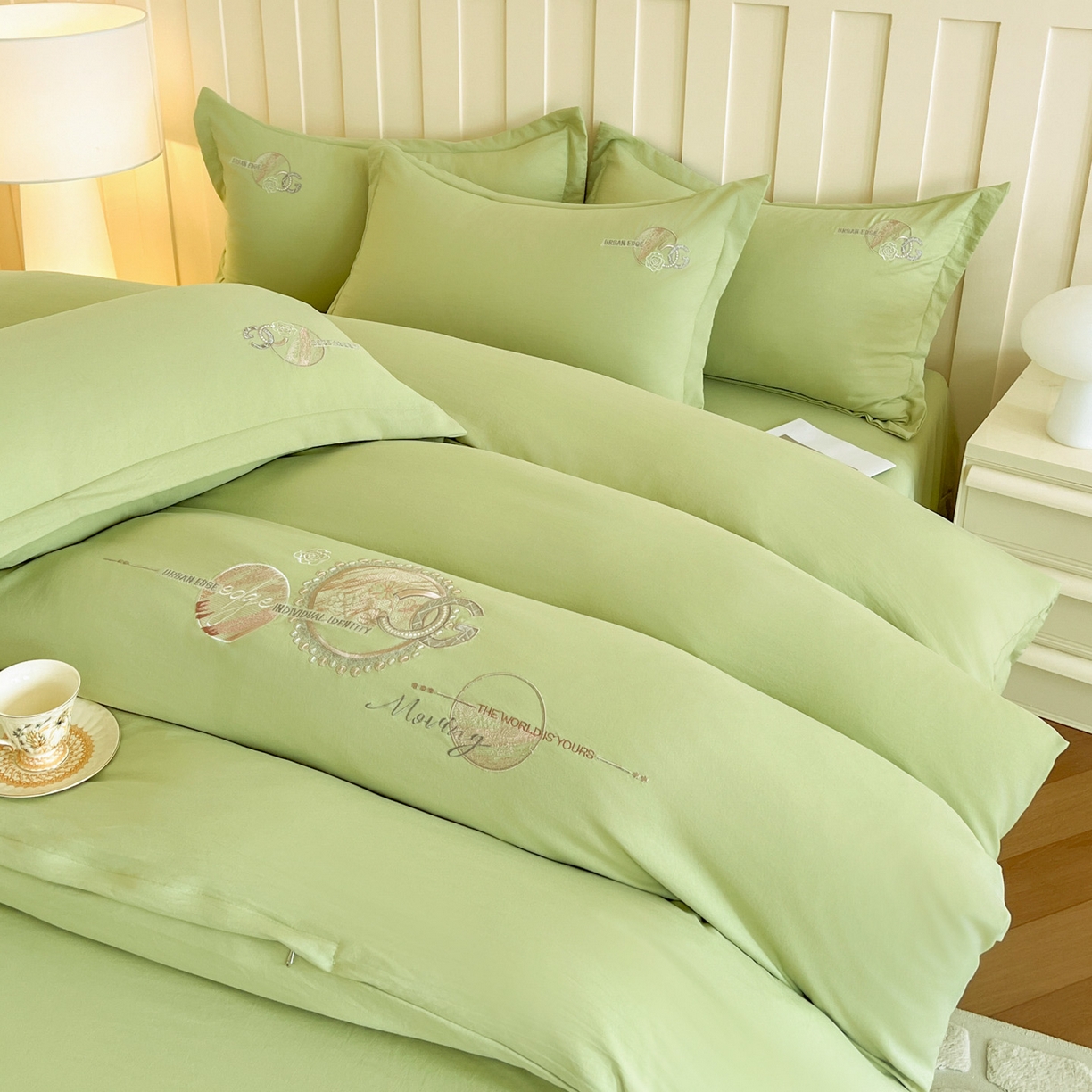 91家纺网 家纺一手货源 找家纺 文黛家居 2025新款高克重水洗棉绣花四件套-奢侈生活 奢侈生活-果绿