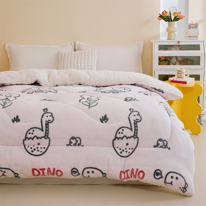 91家纺网 家纺一手货源 找家纺 曼町家居 2025新款加厚升级款雪花绒印花冬被 被子被芯 恐龙乐园