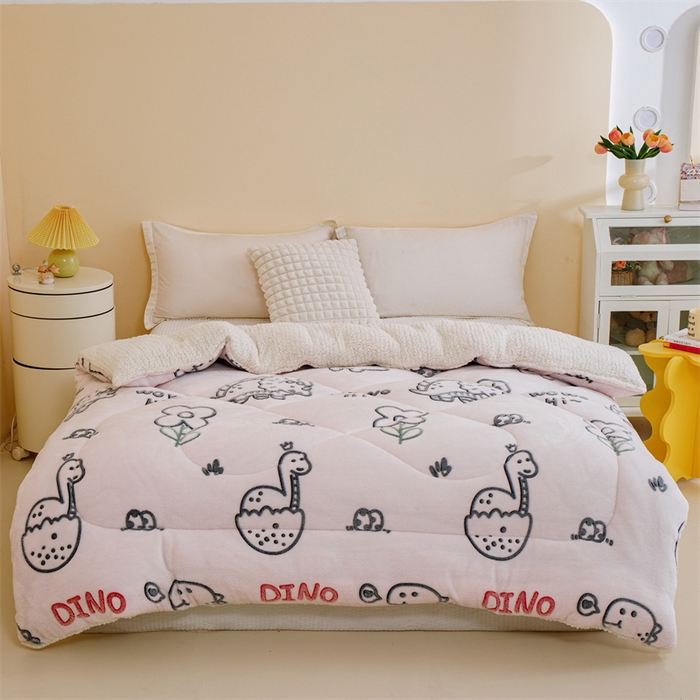 91家纺网 家纺一手货源 找家纺 曼町家居 2025新款加厚升级款雪花绒印花冬被 被子被芯 恐龙乐园