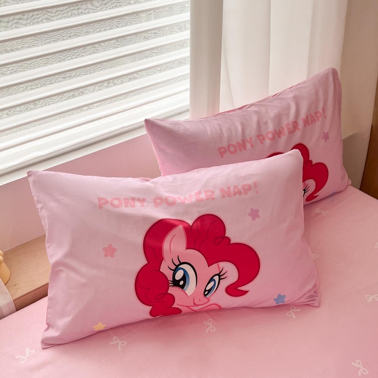 91家纺网 家纺一手货源 找家纺 暮思家居 2025新款正版授权小马宝莉大版全棉数码印花纯棉四件套 大版-宝莉女孩