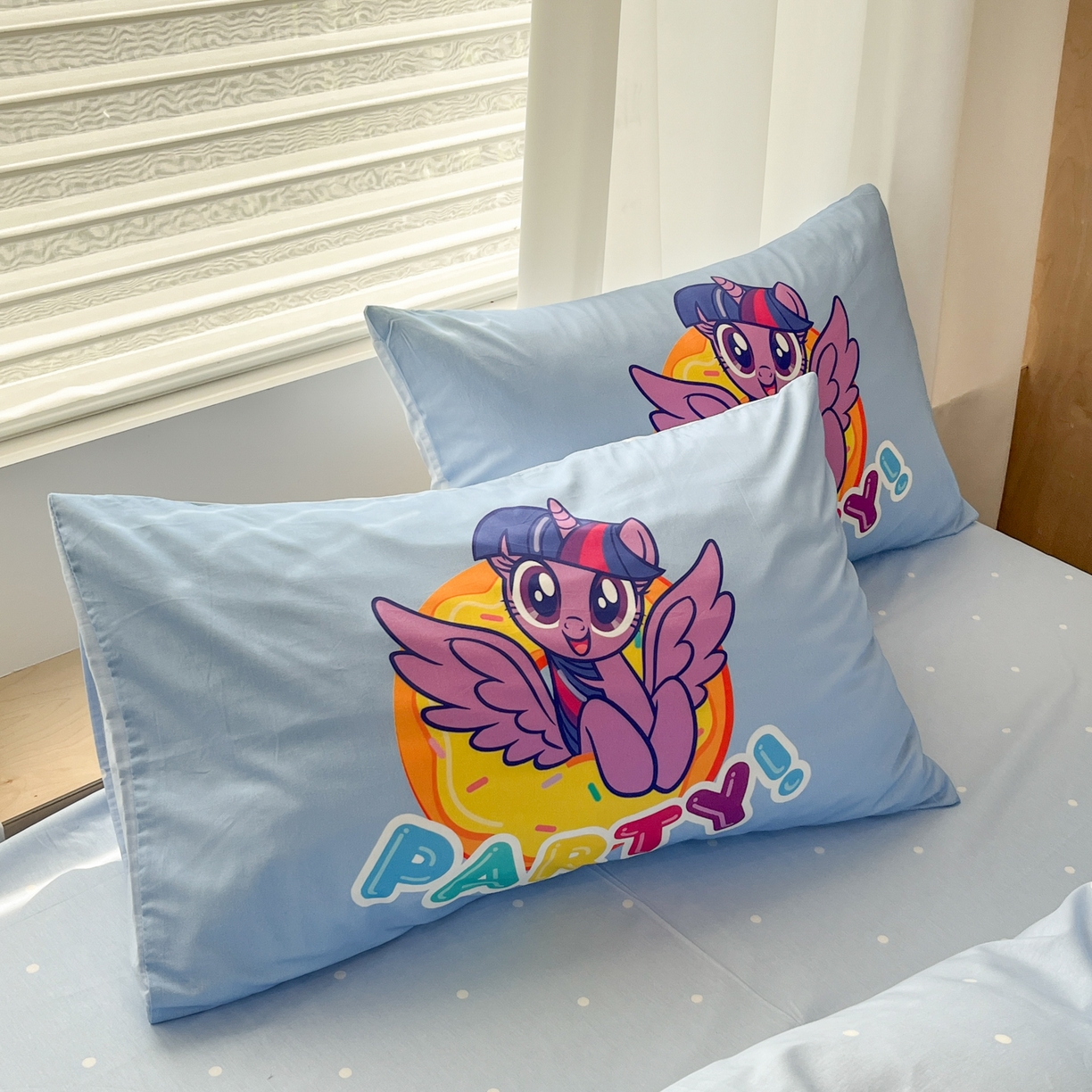 91家纺网 家纺一手货源 找家纺 暮思家居 2025新款正版授权小马宝莉大版全棉数码印花纯棉四件套 大版-彩虹宝莉