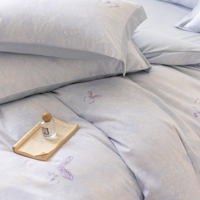 91家纺网 家纺一手货源 找家纺 巧玲珑 2025新款ABk版新疆棉双拼四件套（新花色已更新）蝶影微光