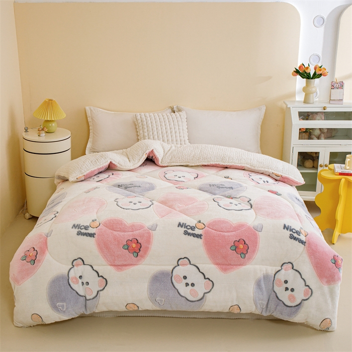 91家纺网 家纺一手货源 找家纺 曼町家居 2025新款加厚升级款雪花绒印花冬被 被子被芯 甜蜜小熊