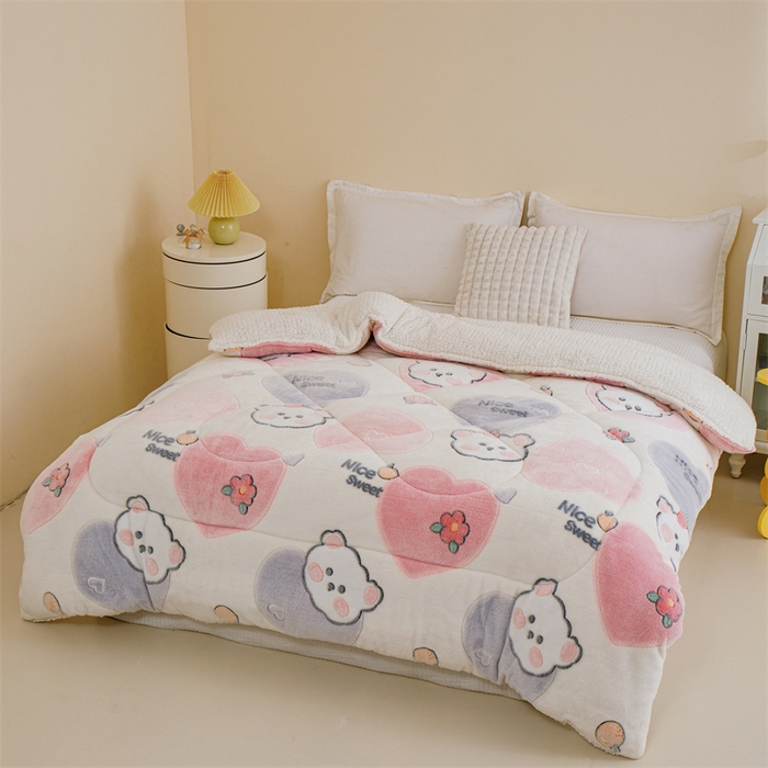 91家纺网 家纺一手货源 找家纺 曼町家居 2025新款加厚升级款雪花绒印花冬被 被子被芯 甜蜜小熊