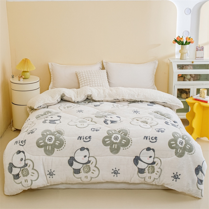 91家纺网 家纺一手货源 找家纺 曼町家居 2025新款加厚升级款雪花绒印花冬被 被子被芯 熊猫宝贝