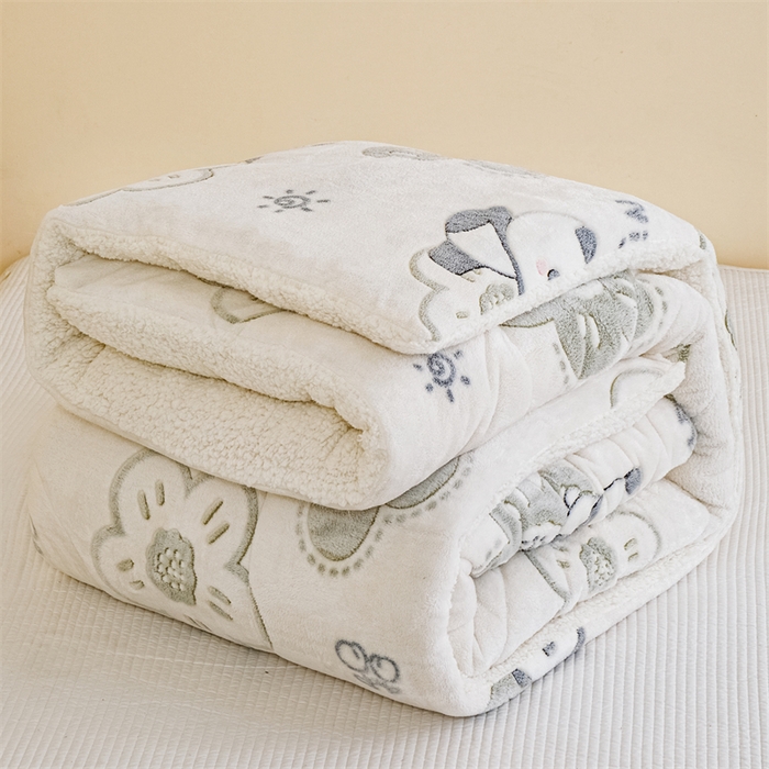 91家纺网 家纺一手货源 找家纺 曼町家居 2025新款加厚升级款雪花绒印花冬被 被子被芯 熊猫宝贝