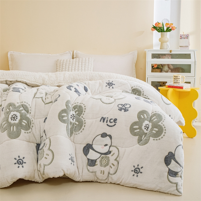 91家纺网 家纺一手货源 找家纺 曼町家居 2025新款加厚升级款雪花绒印花冬被 被子被芯 熊猫宝贝