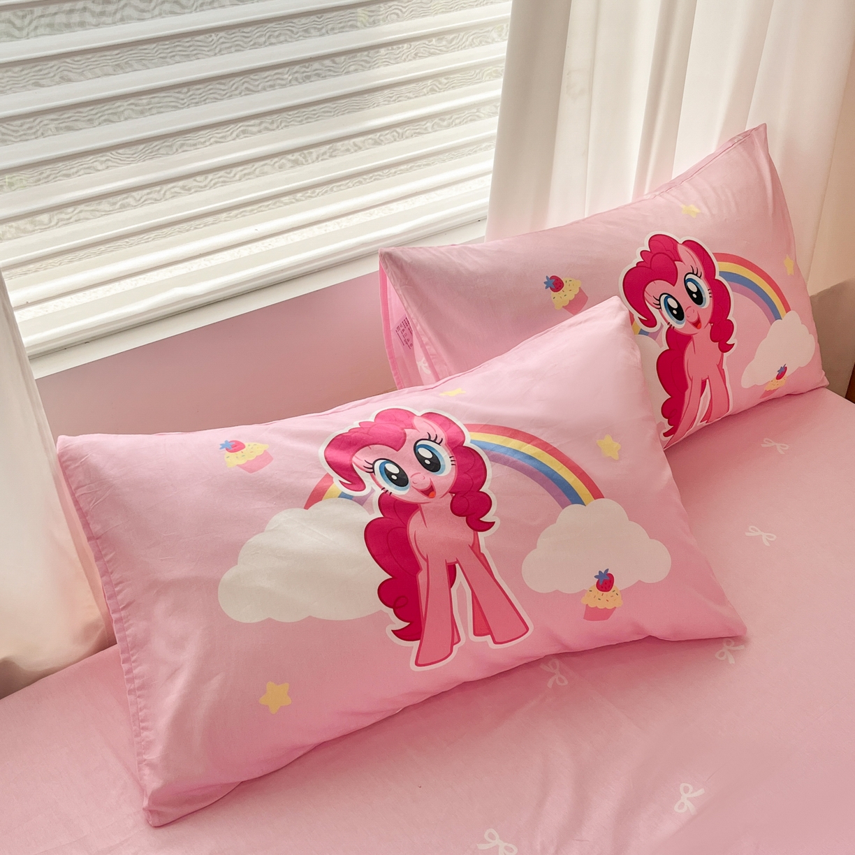 91家纺网 家纺一手货源 找家纺 暮思家居 2025新款正版授权小马宝莉大版全棉数码印花纯棉四件套 大版-柔柔碧琪