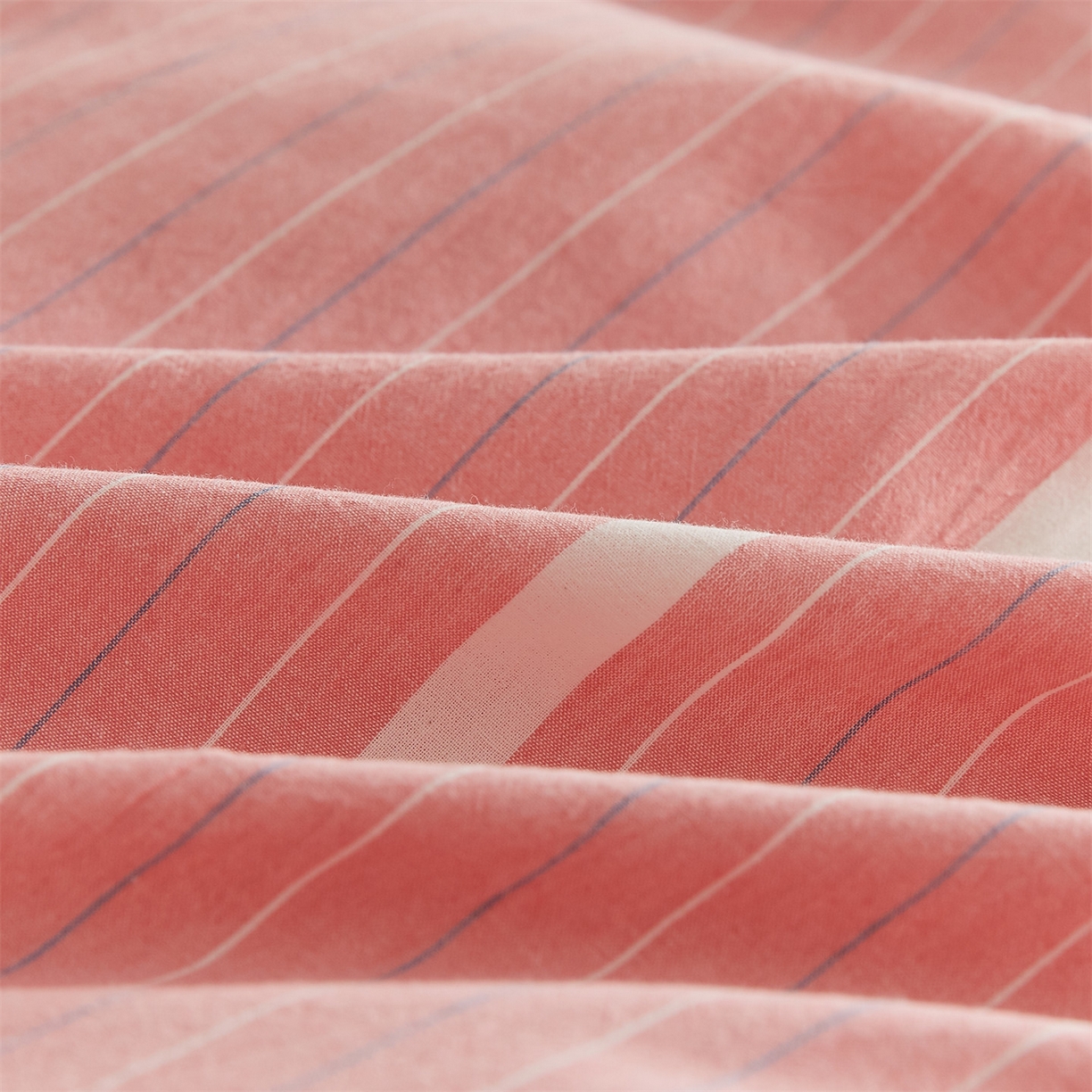 91家纺网 家纺一手货源 找家纺 凡心 2025新款可拆洗冬被被子被芯 条纹粉