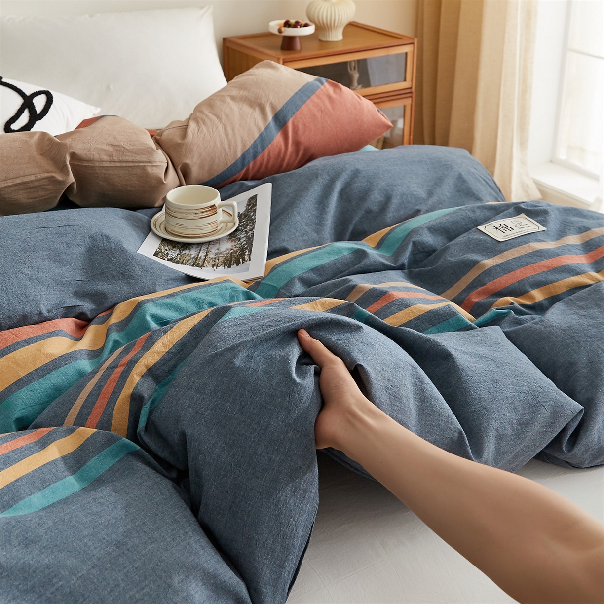 91家纺网 家纺一手货源 找家纺 凡心 2025新款可拆洗冬被被子被芯 兰陵彩条