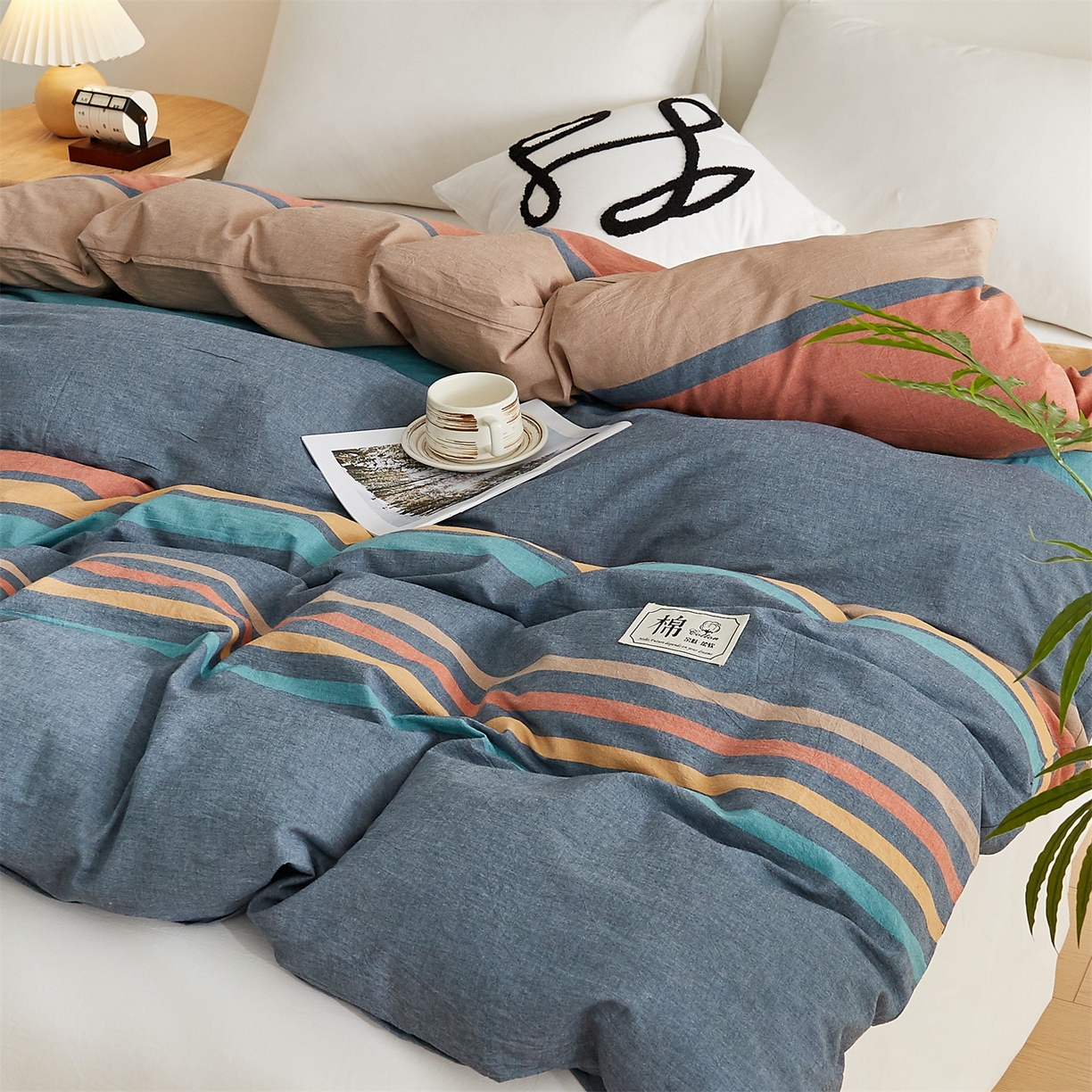 91家纺网 家纺一手货源 找家纺 凡心 2025新款可拆洗冬被被子被芯 兰陵彩条