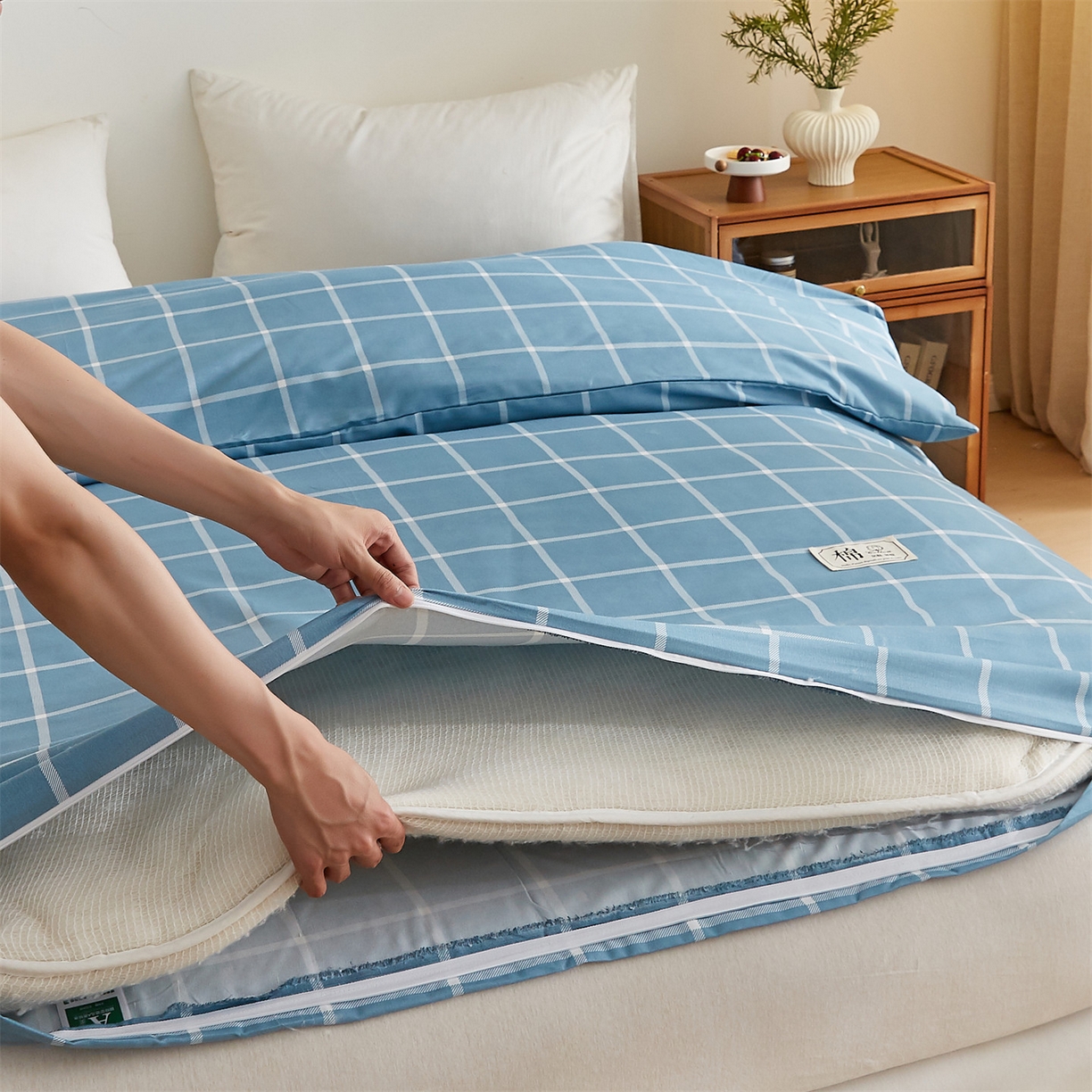 91家纺网 家纺一手货源 找家纺 凡心 2025新款可拆洗冬被被子被芯 豆蔻蓝