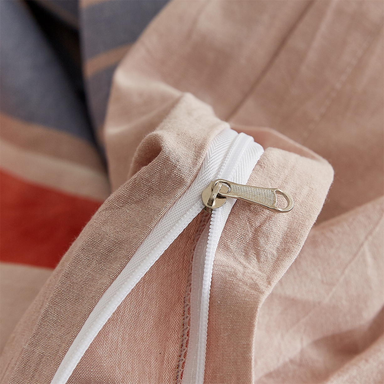 91家纺网 家纺一手货源 找家纺 凡心 2025新款可拆洗冬被被子被芯 莱卡条