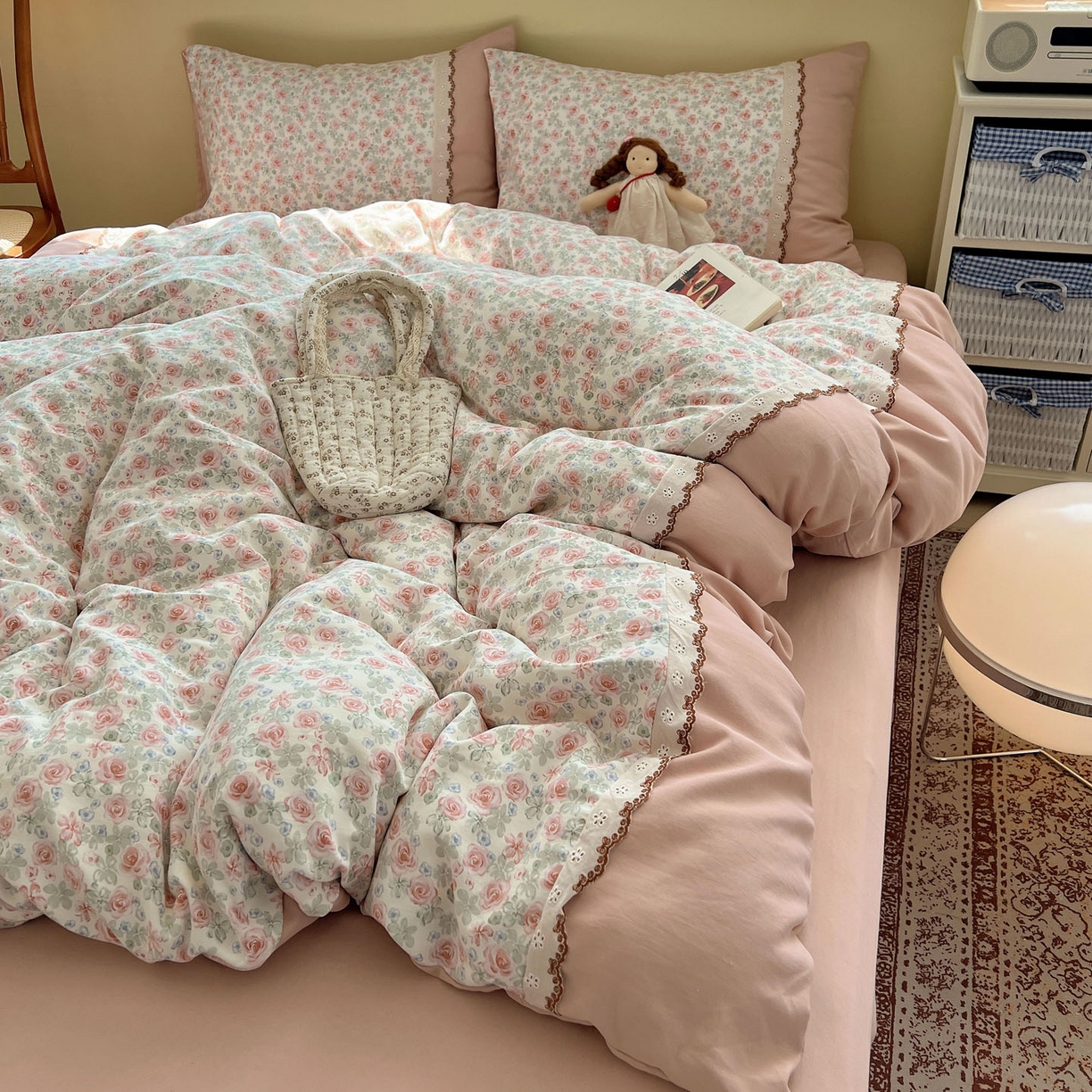 91家纺网 家纺一手货源 找家纺 优选 2025秋冬新品韩国小清新有氧提花人字纹双层纱全棉蕾丝花边加厚四件套 芊芊花海-小花边