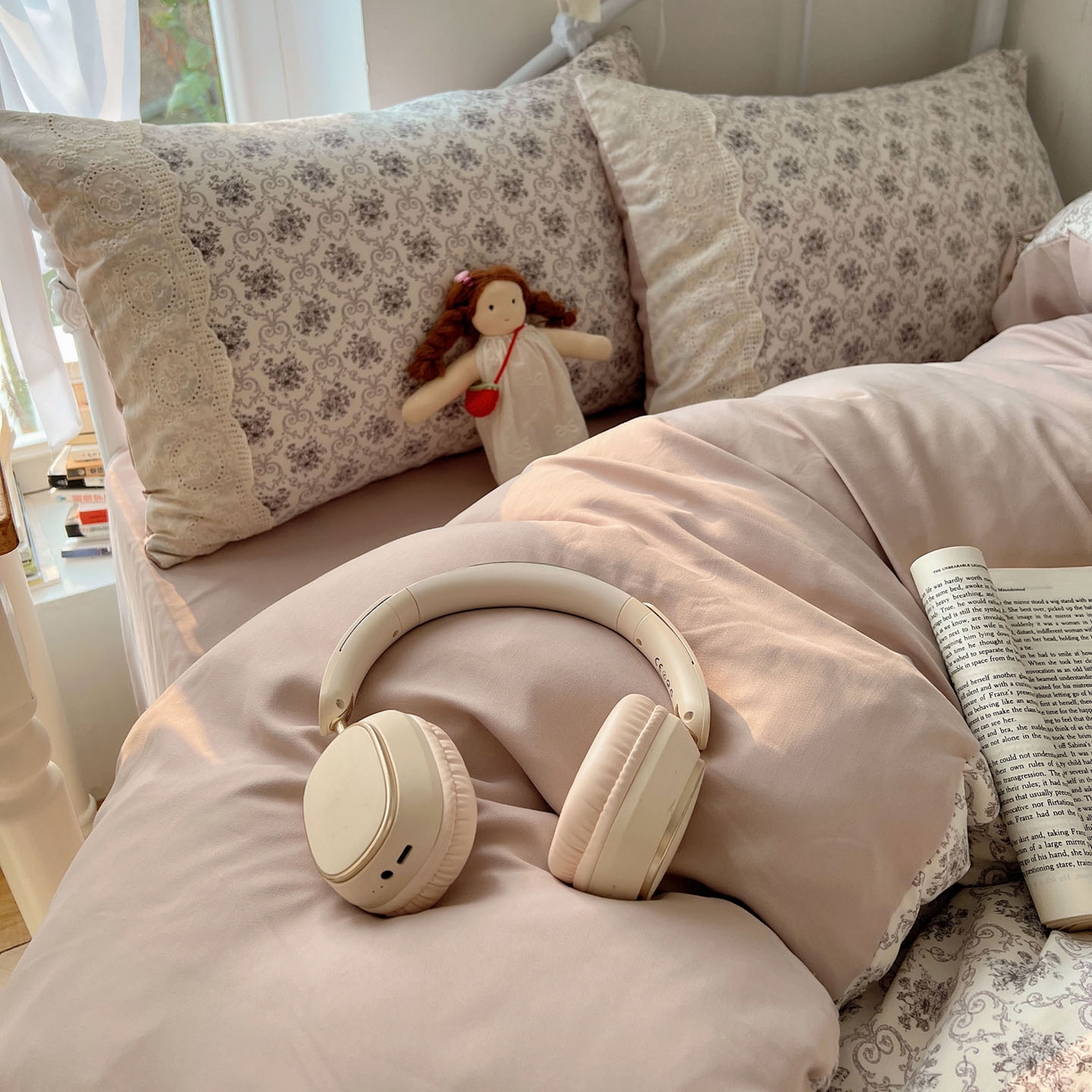 91家纺网 家纺一手货源 找家纺 优选 2025秋冬新品韩国小清新有氧提花人字纹双层纱全棉蕾丝花边加厚四件套 丁香紫-大花边