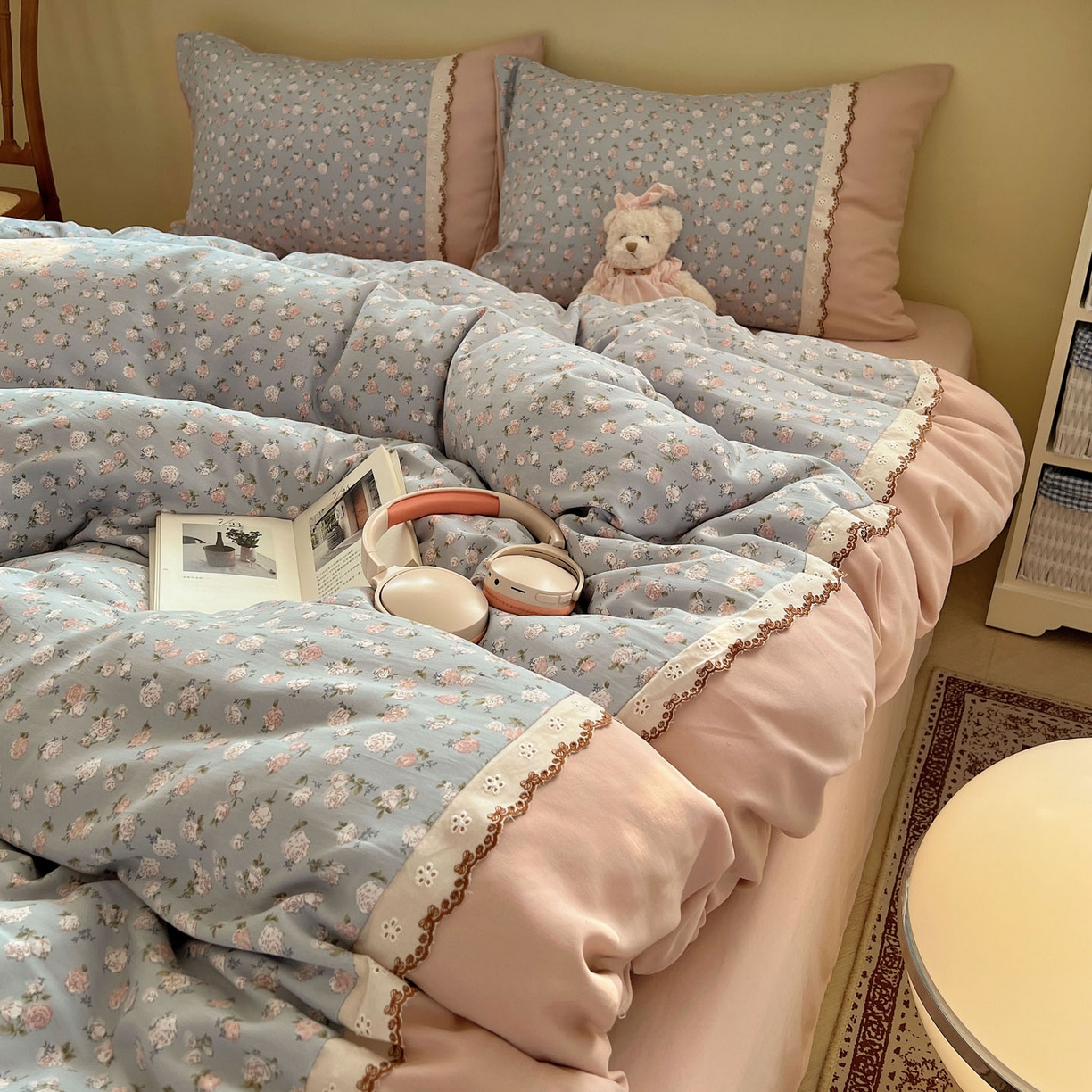 91家纺网 家纺一手货源 找家纺 优选 2025秋冬新品韩国小清新有氧提花人字纹双层纱全棉蕾丝花边加厚四件套 春雨绵绵-小花边