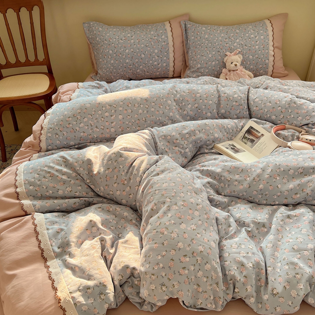 91家纺网 家纺一手货源 找家纺 优选 2025秋冬新品韩国小清新有氧提花人字纹双层纱全棉蕾丝花边加厚四件套 春雨绵绵-小花边