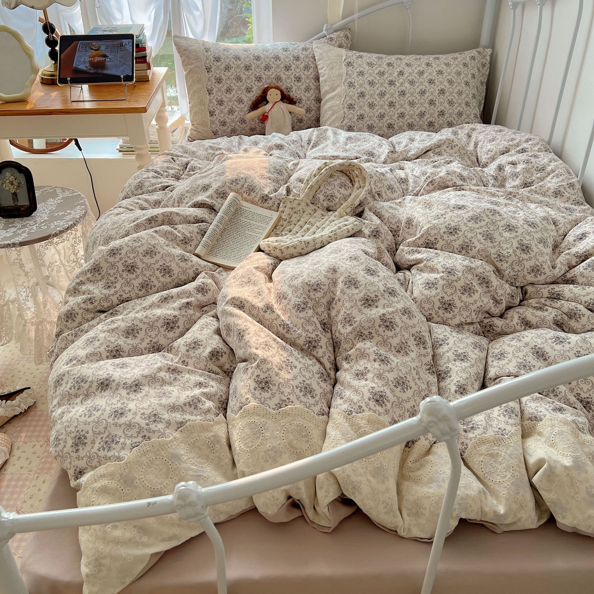 91家纺网 家纺一手货源 找家纺 优选 2025秋冬新品韩国小清新有氧提花人字纹双层纱全棉蕾丝花边加厚四件套 丁香紫-大花边