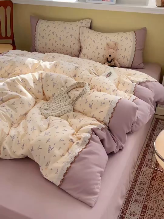 91家纺网 家纺一手货源 找家纺 优选 2025秋冬新品韩国小清新有氧提花人字纹双层纱全棉蕾丝花边加厚四件套 薰衣草-小花边