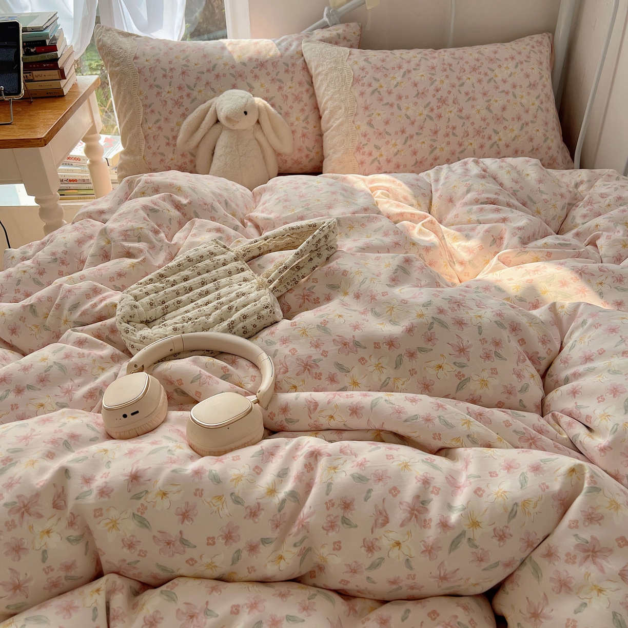 91家纺网 家纺一手货源 找家纺 优选 2025秋冬新品韩国小清新有氧提花人字纹双层纱全棉蕾丝花边加厚四件套 盎然-大花边