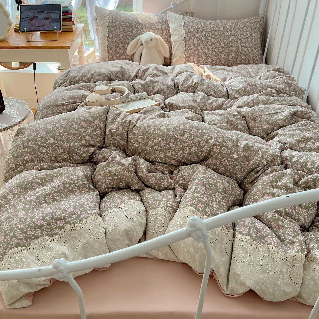 91家纺网 家纺一手货源 找家纺 优选 2025秋冬新品韩国小清新有氧提花人字纹双层纱全棉蕾丝花边加厚四件套 沐春-大花边