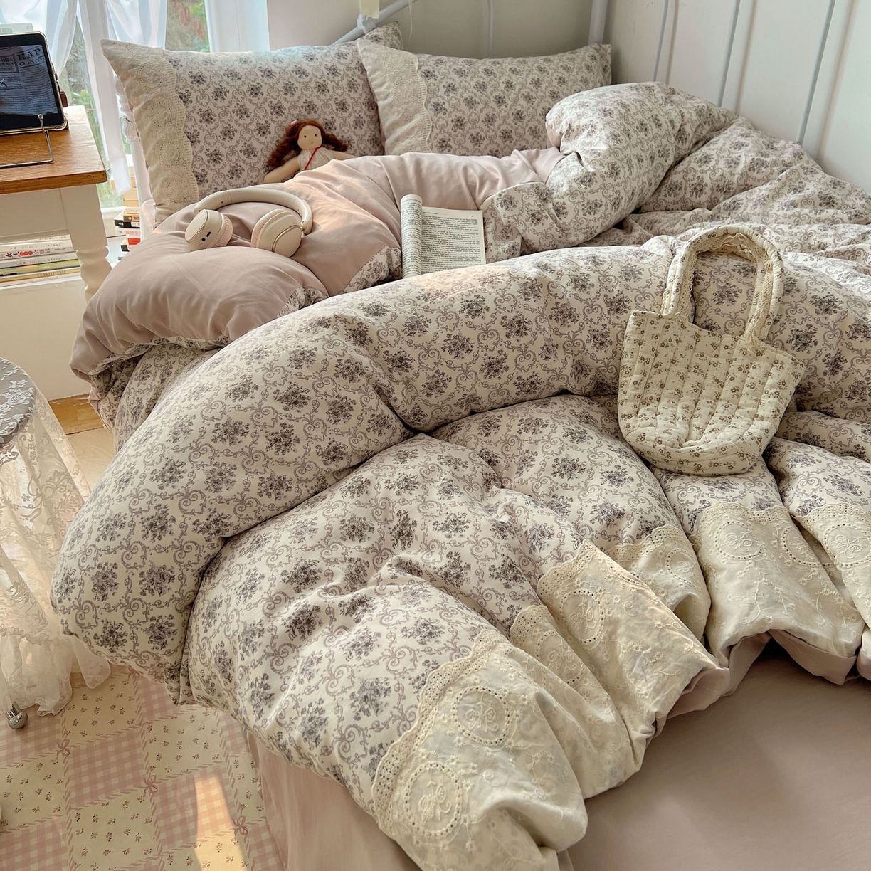 91家纺网 家纺一手货源 找家纺 优选 2025秋冬新品韩国小清新有氧提花人字纹双层纱全棉蕾丝花边加厚四件套 丁香紫-大花边