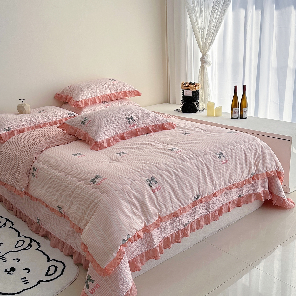 91家纺网 家纺一手货源 找家纺 佰织鑫家居 2025秋冬新品全棉法式床盖款豆豆被四件套 Miu蝴蝶