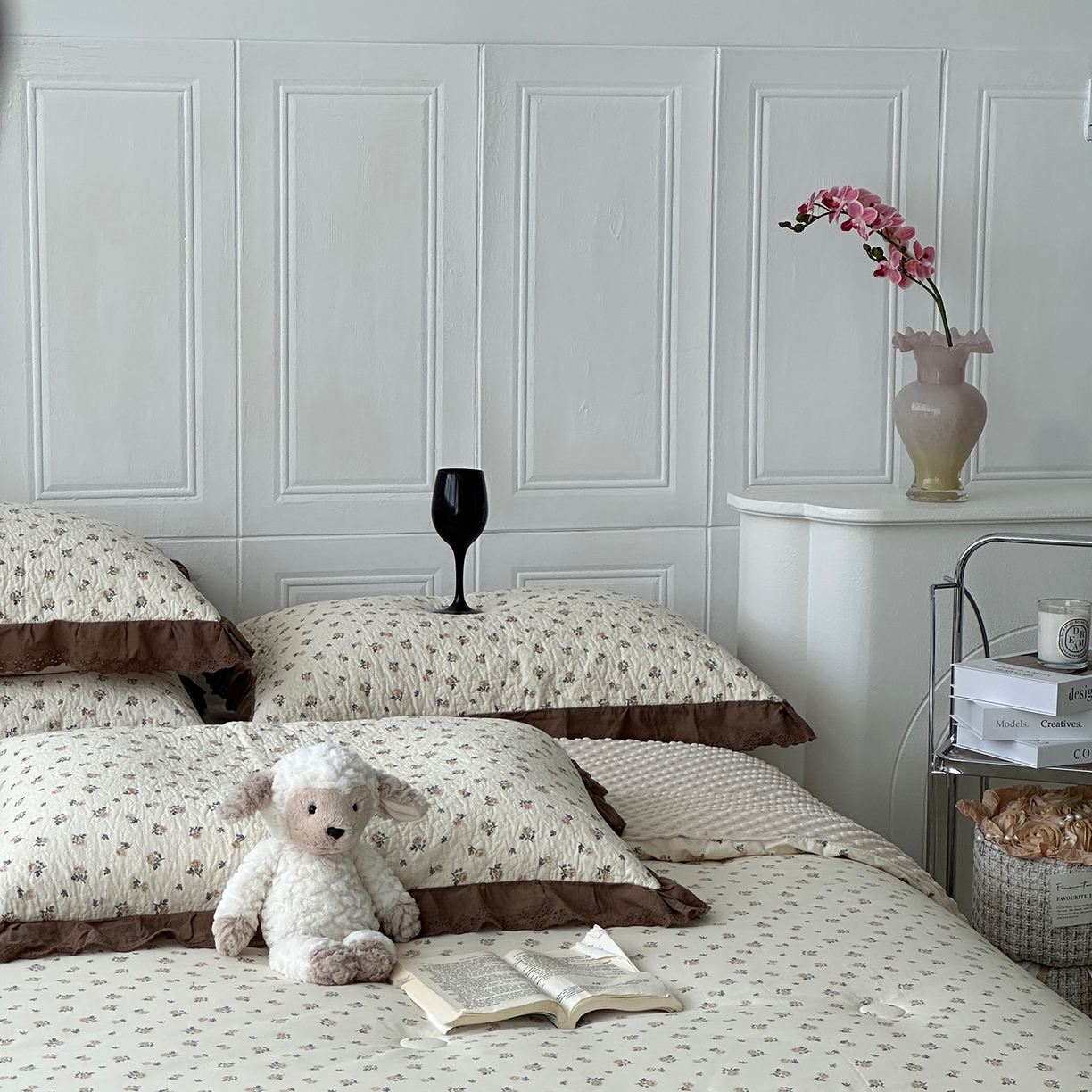 91家纺网 家纺一手货源 找家纺 佰织鑫家居 2025秋冬新品全棉法式床盖款豆豆被四件套 艾莎