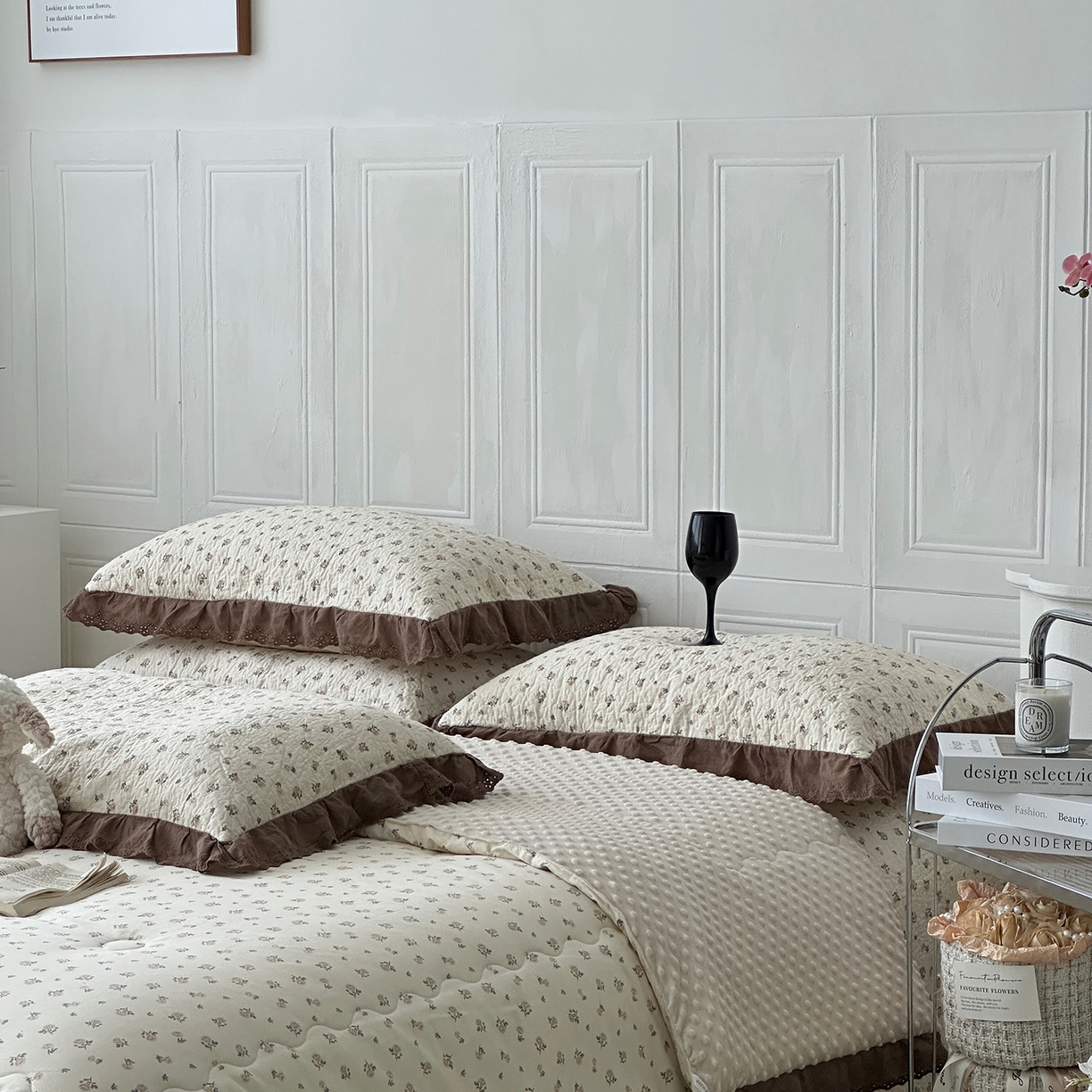 91家纺网 家纺一手货源 找家纺 佰织鑫家居 2025秋冬新品全棉法式床盖款豆豆被四件套 艾莎