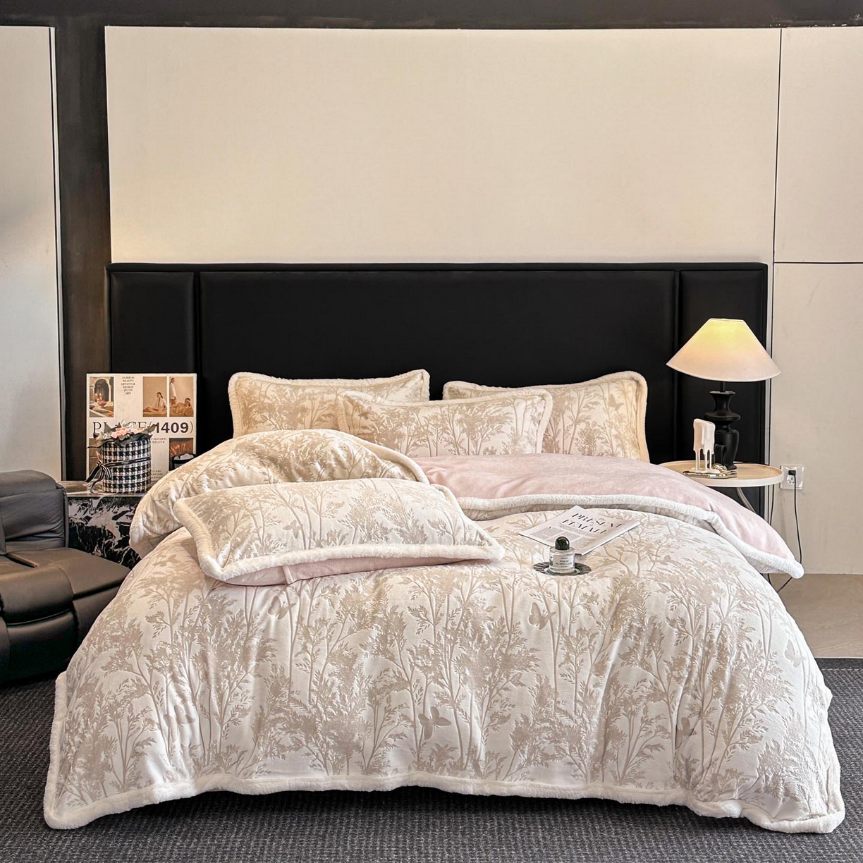 91家纺网 家纺一手货源 找家纺 （总）涵宸家纺 2025新款雕花牛奶绒四件套