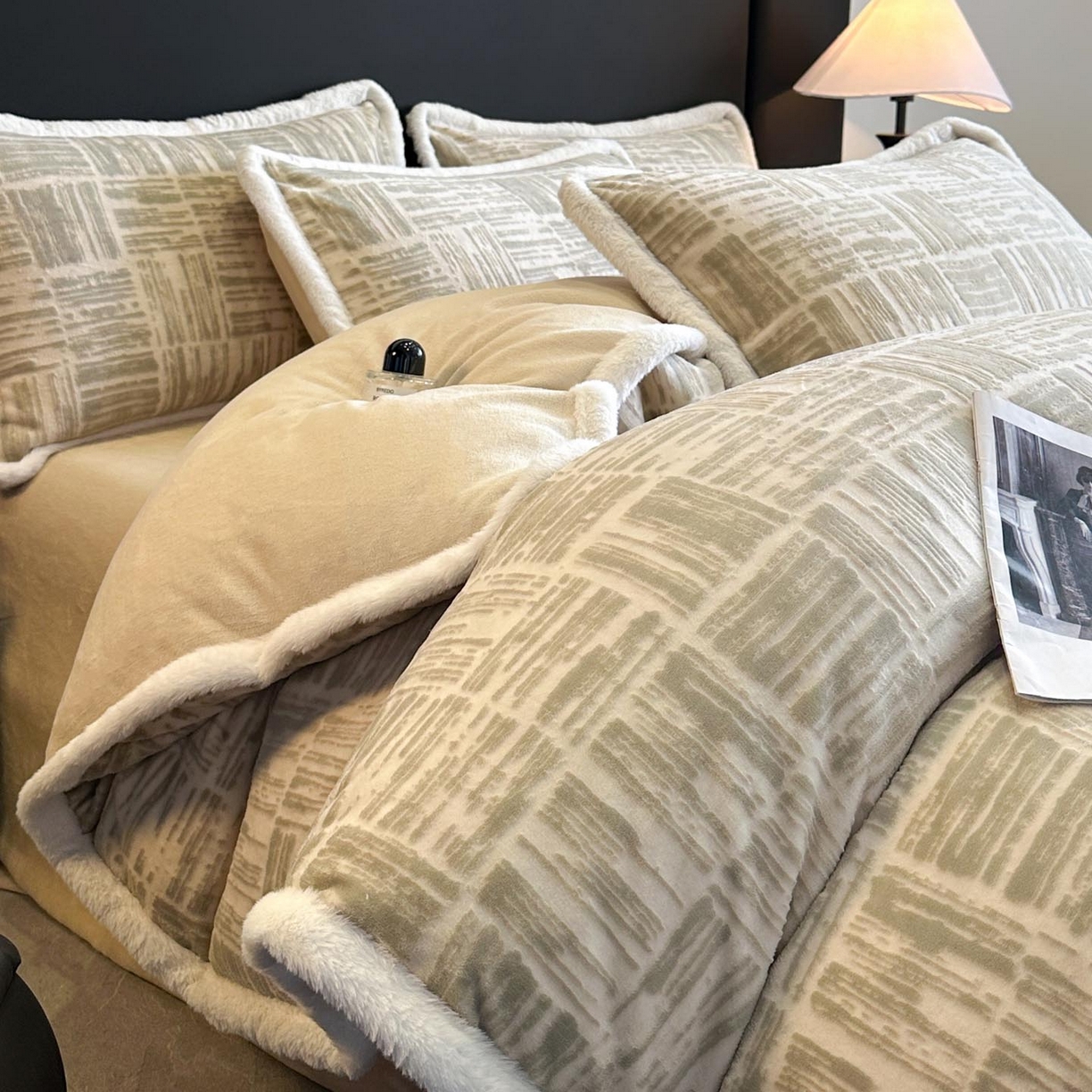 91家纺网 家纺一手货源 找家纺 涵宸家纺 2025新款雕花牛奶绒四件套 怡然居- 绿